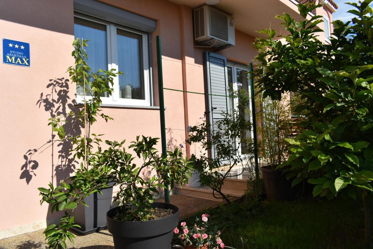 Studio Max Rovinj Exterior foto